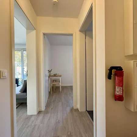 Montirooms- Nahe Berlin &