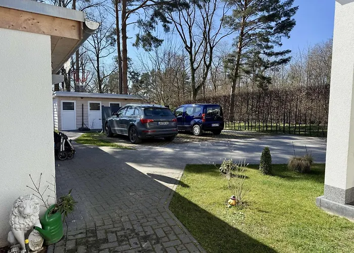 Montirooms- Nahe Berlin & * Woltersdorf (Brandenburg)