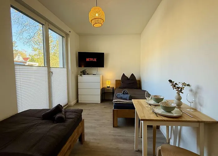 Montirooms- Nahe Berlin & Daire Woltersdorf (Brandenburg)